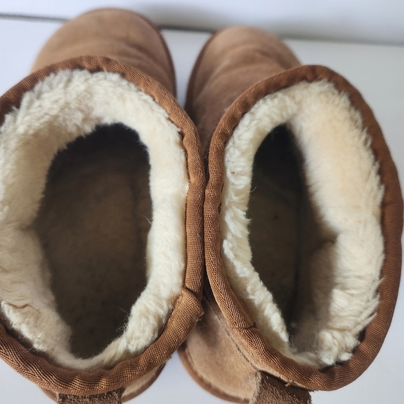 Steve Madden Cabin Tan Faux Fur Women's Cropped  Boots - Size 7.5 (38) - Picture 7 of 10